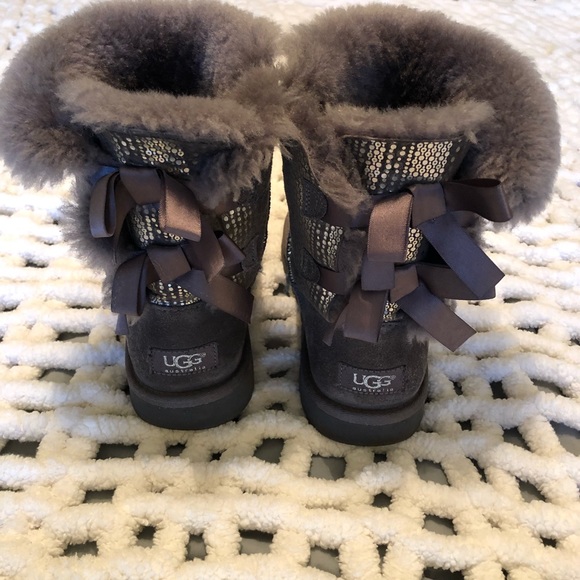 Holiday UGGS special edition - Picture 1 of 6
